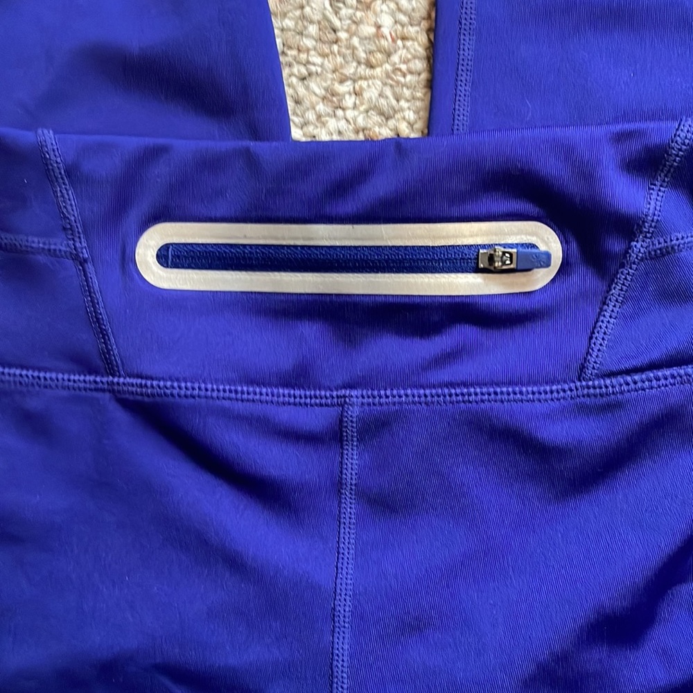 Athleta blue crop tight leggings - Picture 3 of 3